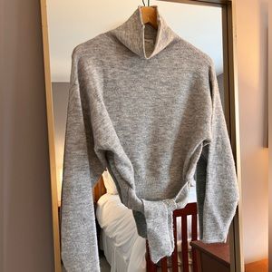 Wilfred Lorin Sweater, XS, like new/rarely worn, light Heather grey.